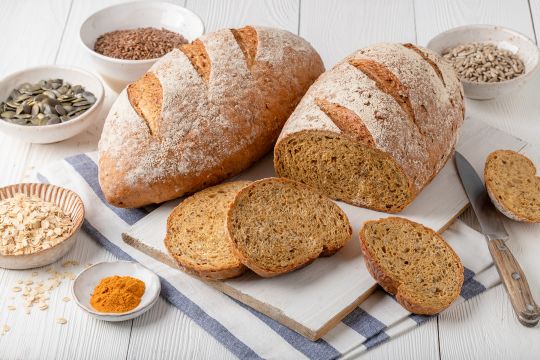 Low glycemic grain bread